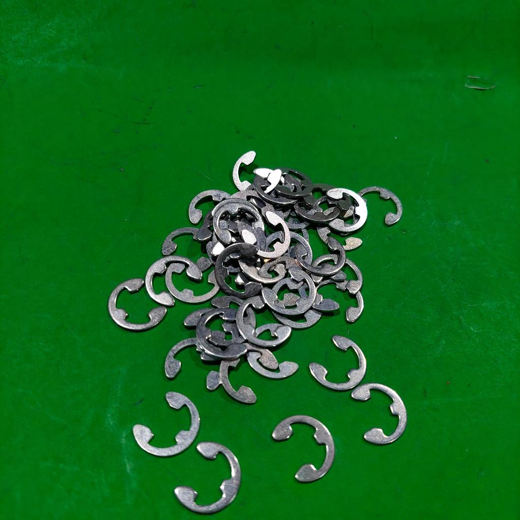 Snap Ring Circlip Kampas Ganda [ isi 100 ]
