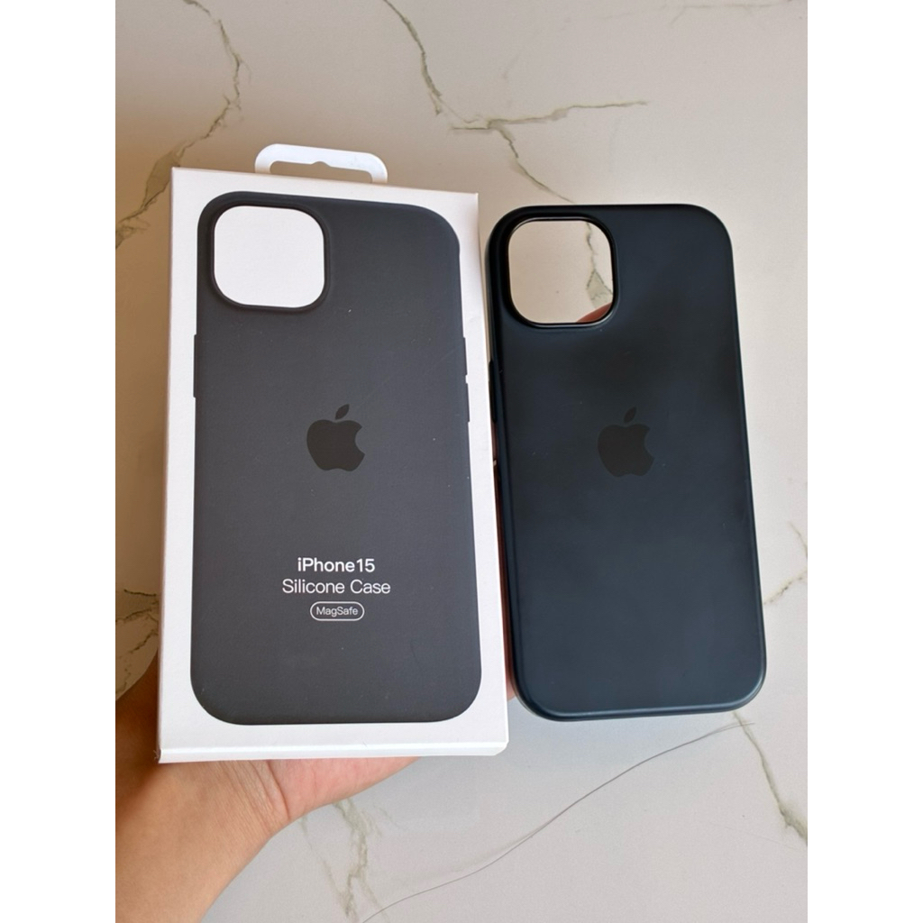 Case iPhone 15 Silicone + MagSafe