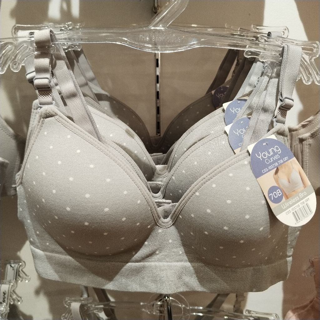YOUNG CURVES BRA SEAMLESS RIB TANPA KAWAT (CO3-10375) CUP B