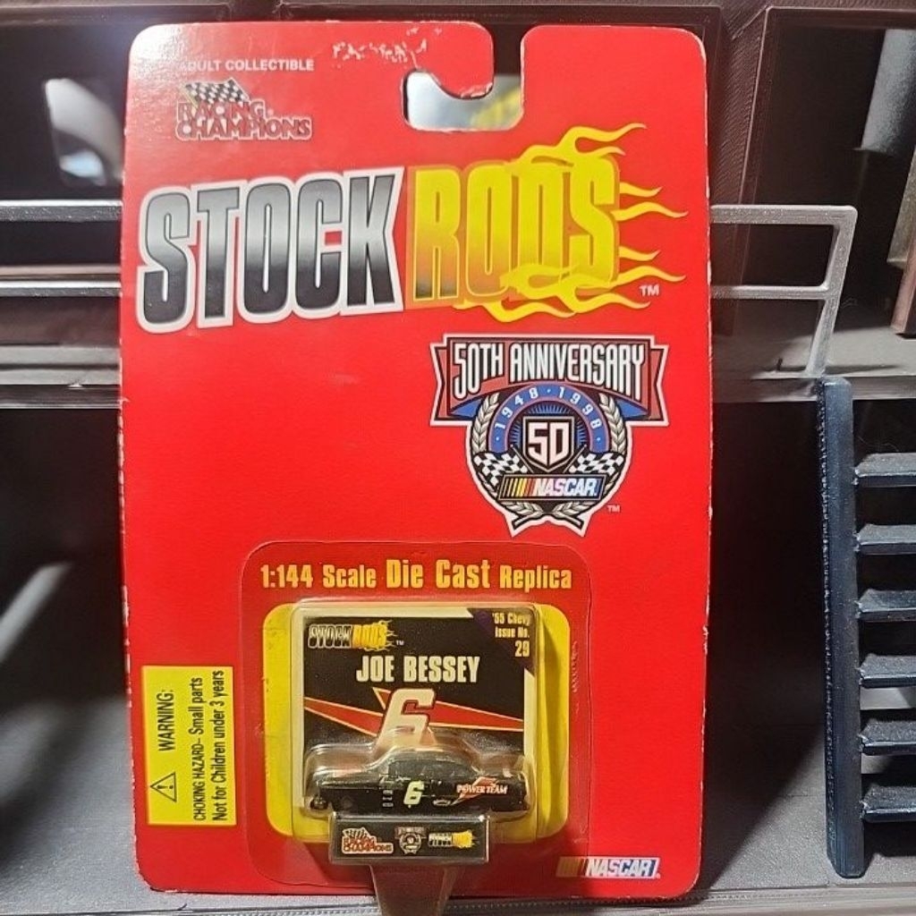 Racing Champions 1/144