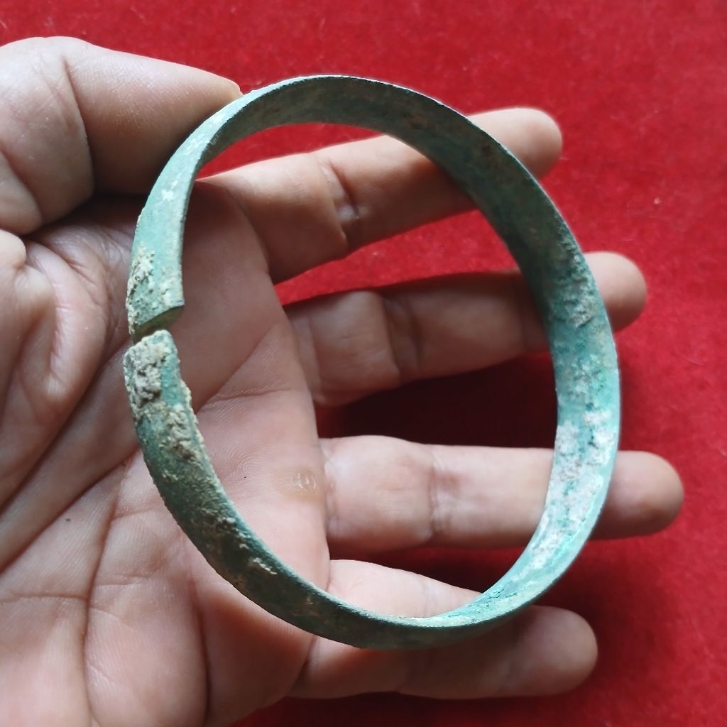 Koleksi Temuan Galian Tanah Gelang Binggel Perunggu KUNO KaBudhan