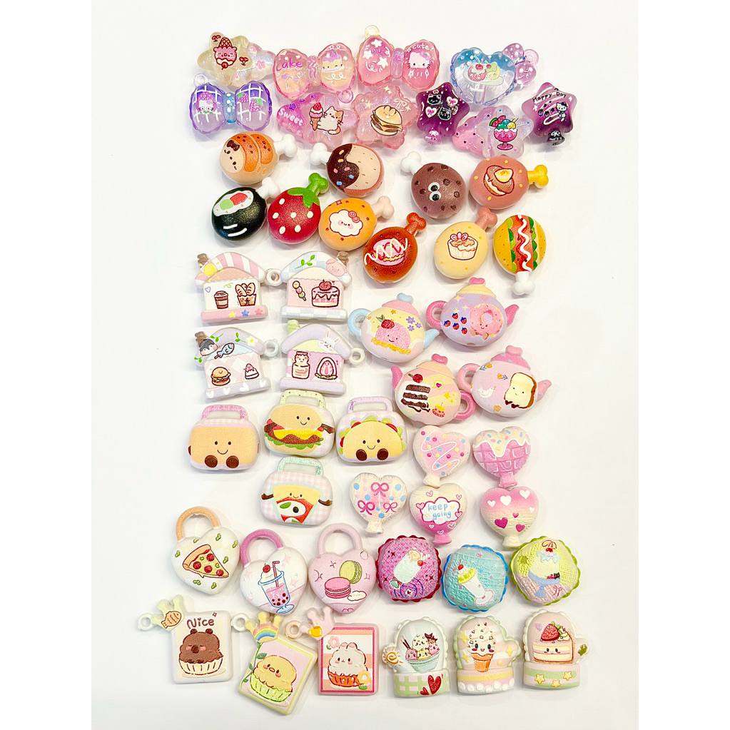 5pcs Manik Makanan Lubang Tembus / Acrylic Beads DIY warna warni pastel color / roti bread donut rol