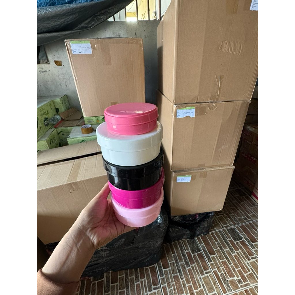 (ATIGA BEAUTY) Pot Hand Body Lotion 250gr All Colors - Pot Hb Atau Scrub