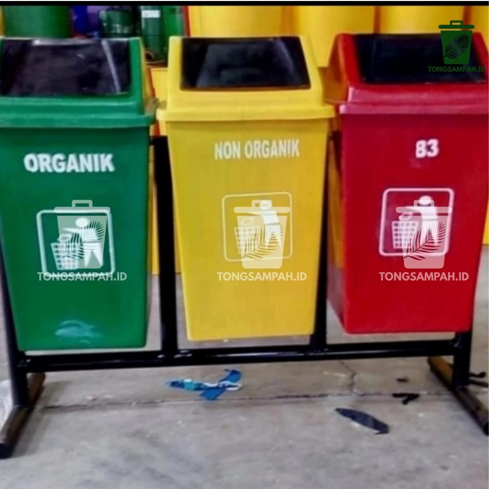 Tempat sampah fiberglass kotak 3 in 1