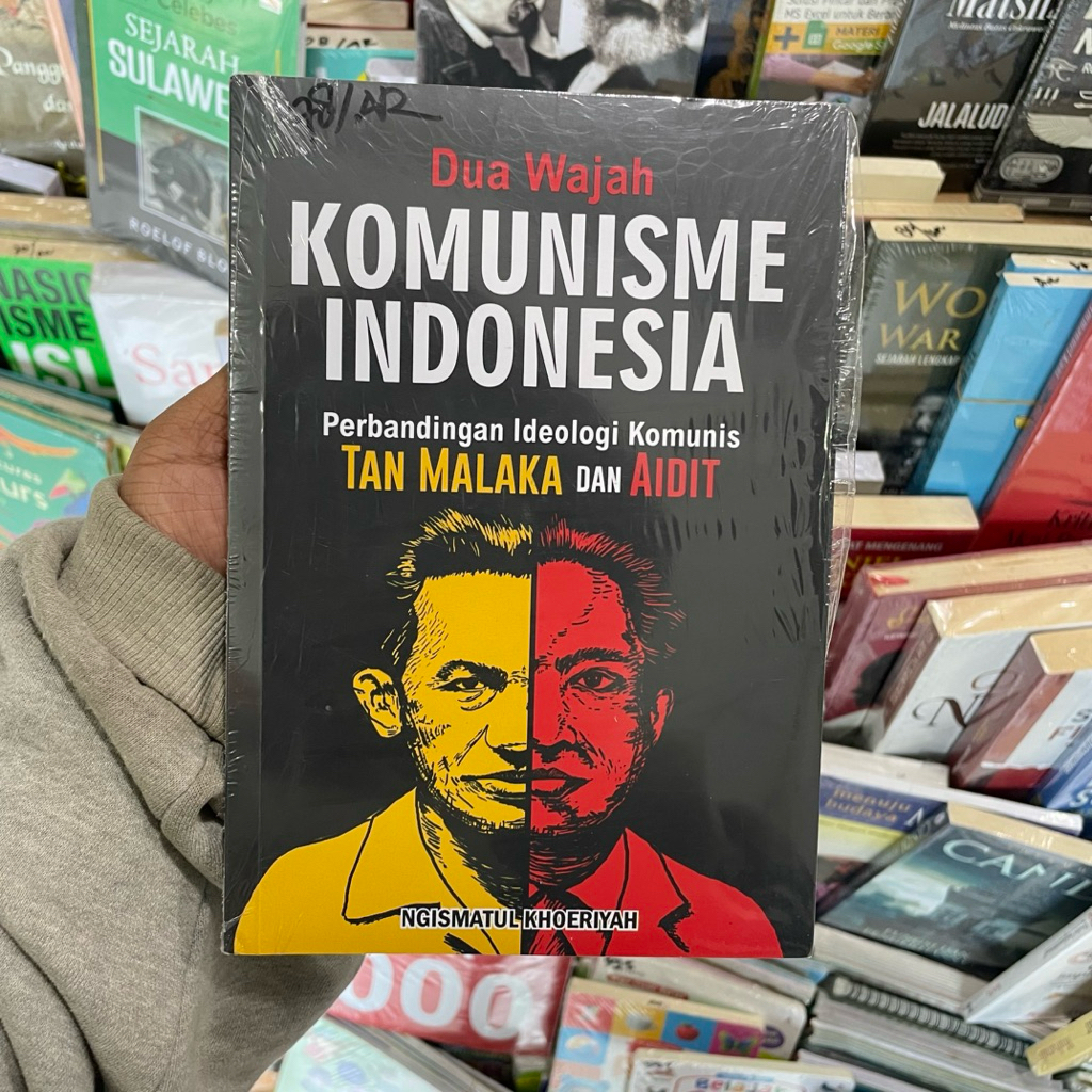BUKU DUA WAJAH KOMUNISME INDONESIA - TAN MALAKA - DN AIDIT