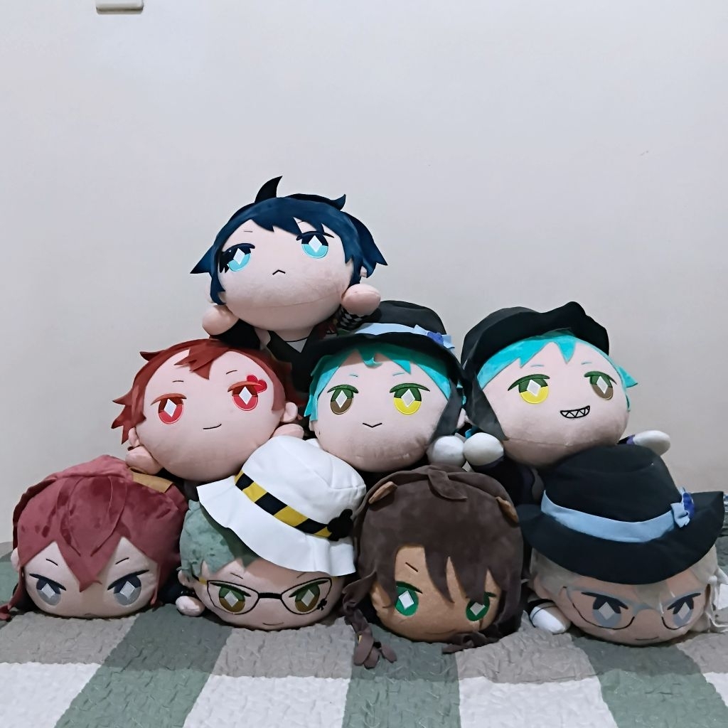Official Nesoberi Twisted wonderland plushie boneka