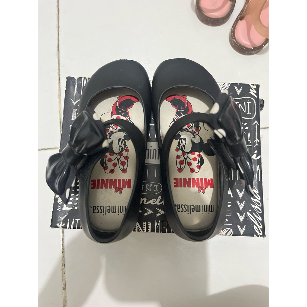Preloved Sepatu Mini Melissa seri minnie mouse