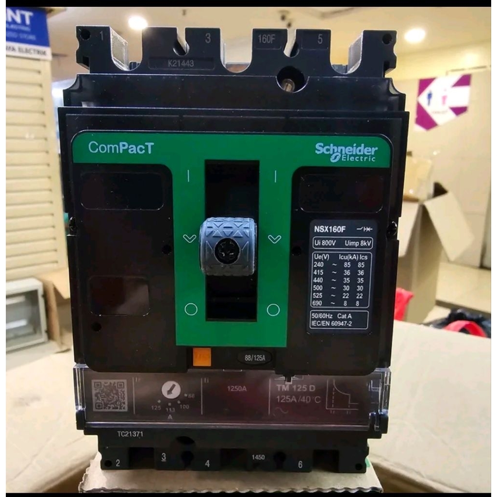 Mccb NSX 3P Schneider