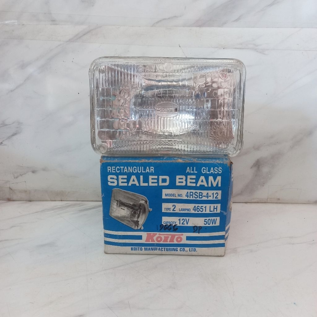 lampu sealed beam 2 kaki 50w 12V  KOITO 4RSB-4-12