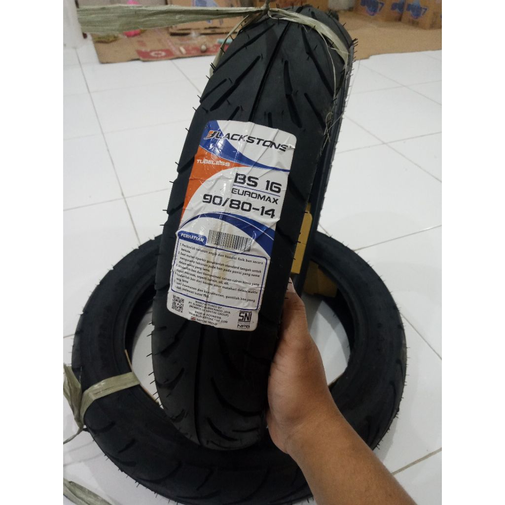 Ban Motor Tubeless Blackstone R14