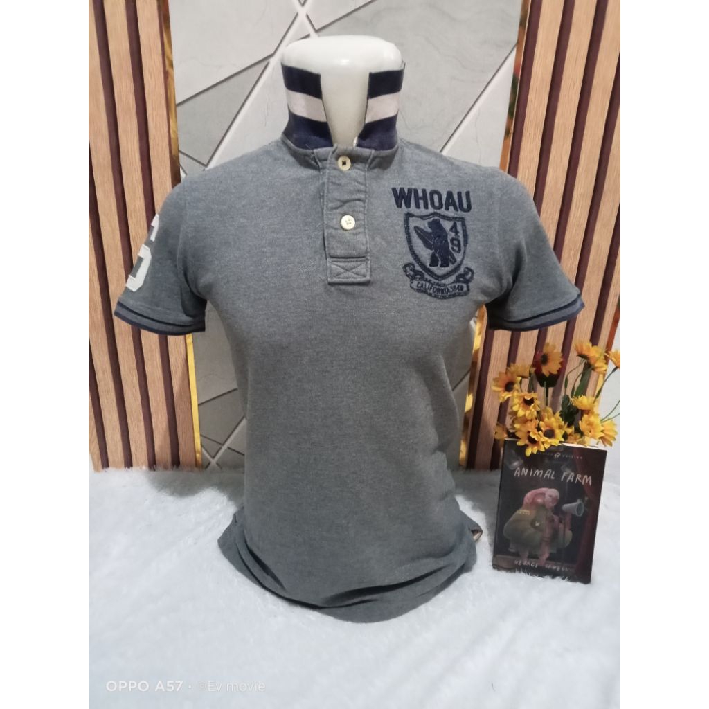 kaos kerah polo WHO AU California