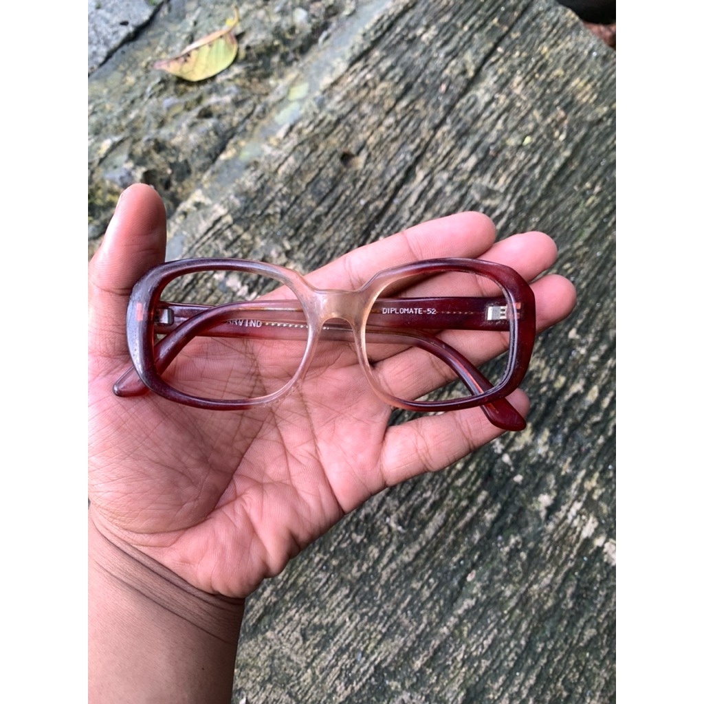 frame kacamata jadul