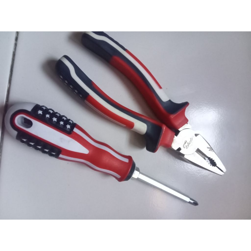 Paket Obeng Dan Tang Kombinasi 7"