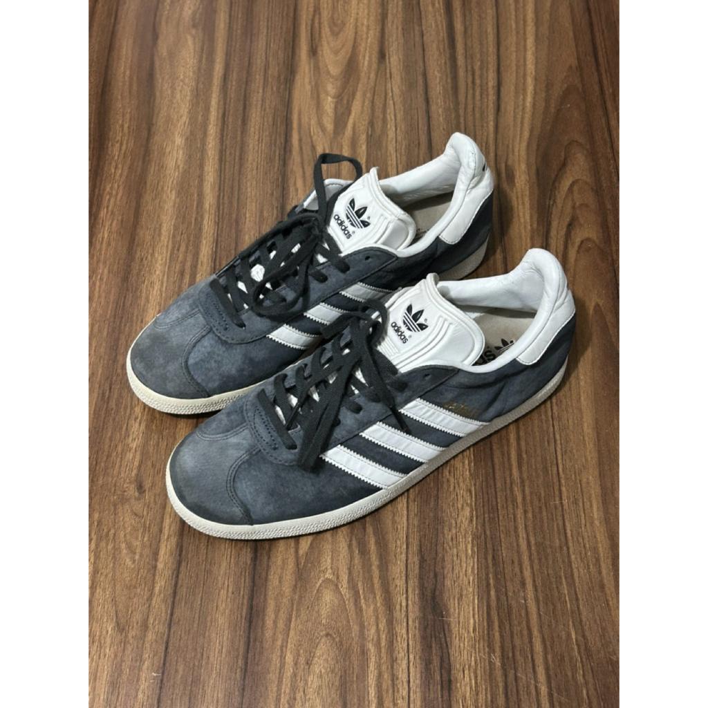 adidas gazelle II