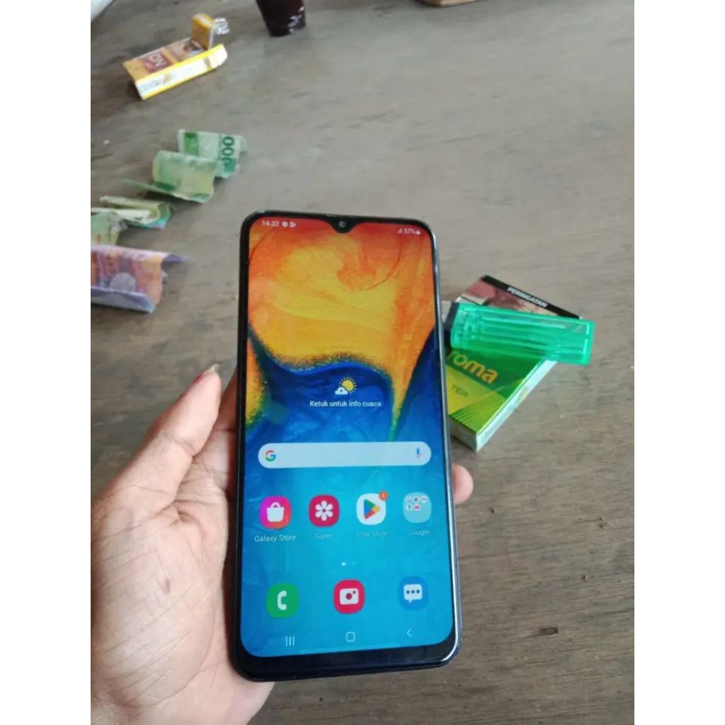 Samsung a20 ram 3/32 second siap pakai