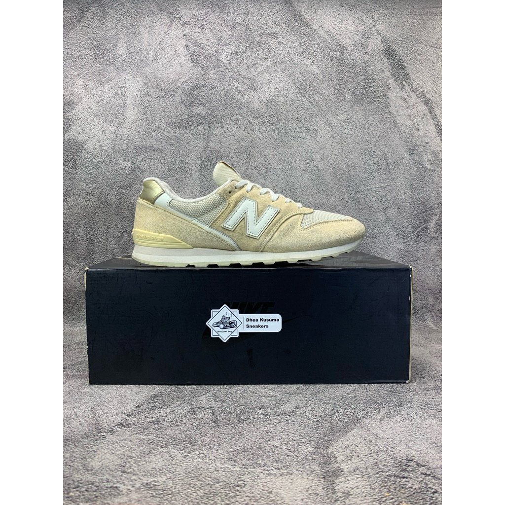 Sepatu Second Casual  New Balance 996 Retro  Size 40 insole 25,5 cm  Original Guarantee 100%