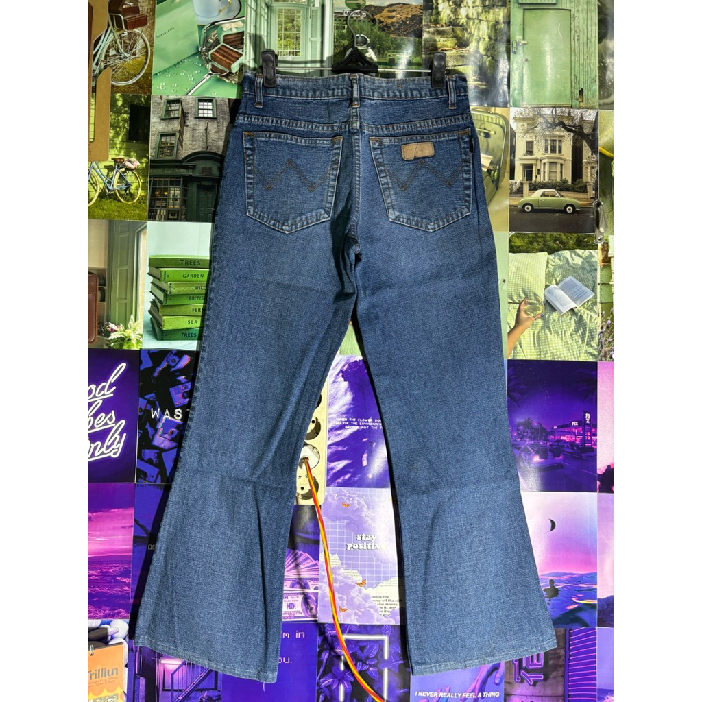 Wrangler Blue Texture Bootcut Jeans Size 28 Preloved
