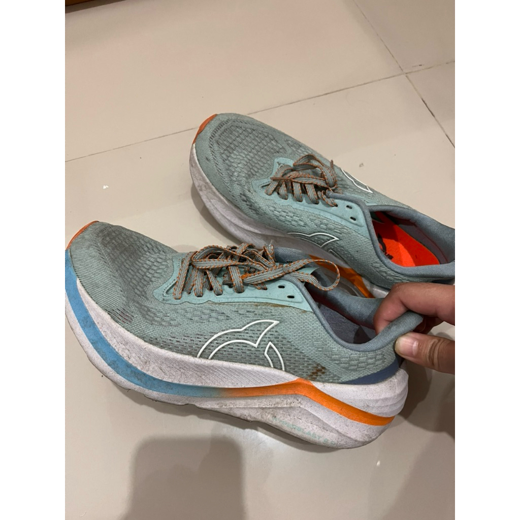 preloved sepatu ortuseight original