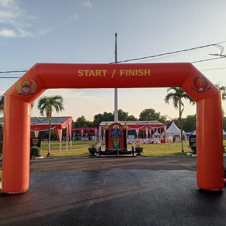 Balon Gate Gapura Balon Start Finish Ukuran 4x6 Bahan Terpaulin German Sudah Termasuk Blower 250 Wat