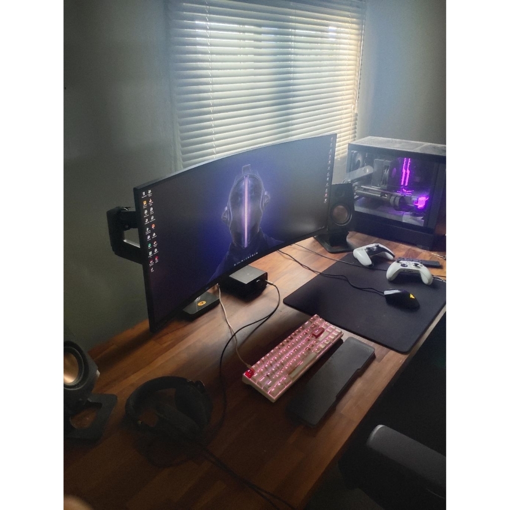 Lenovo Legion R34-30 Ultrawide Monitor 34 inch 180hz
