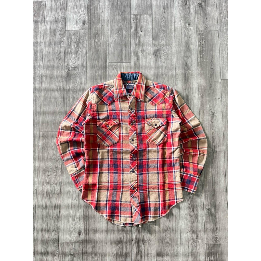 Vintage 1980’s Wrangler Longslevee Shirt