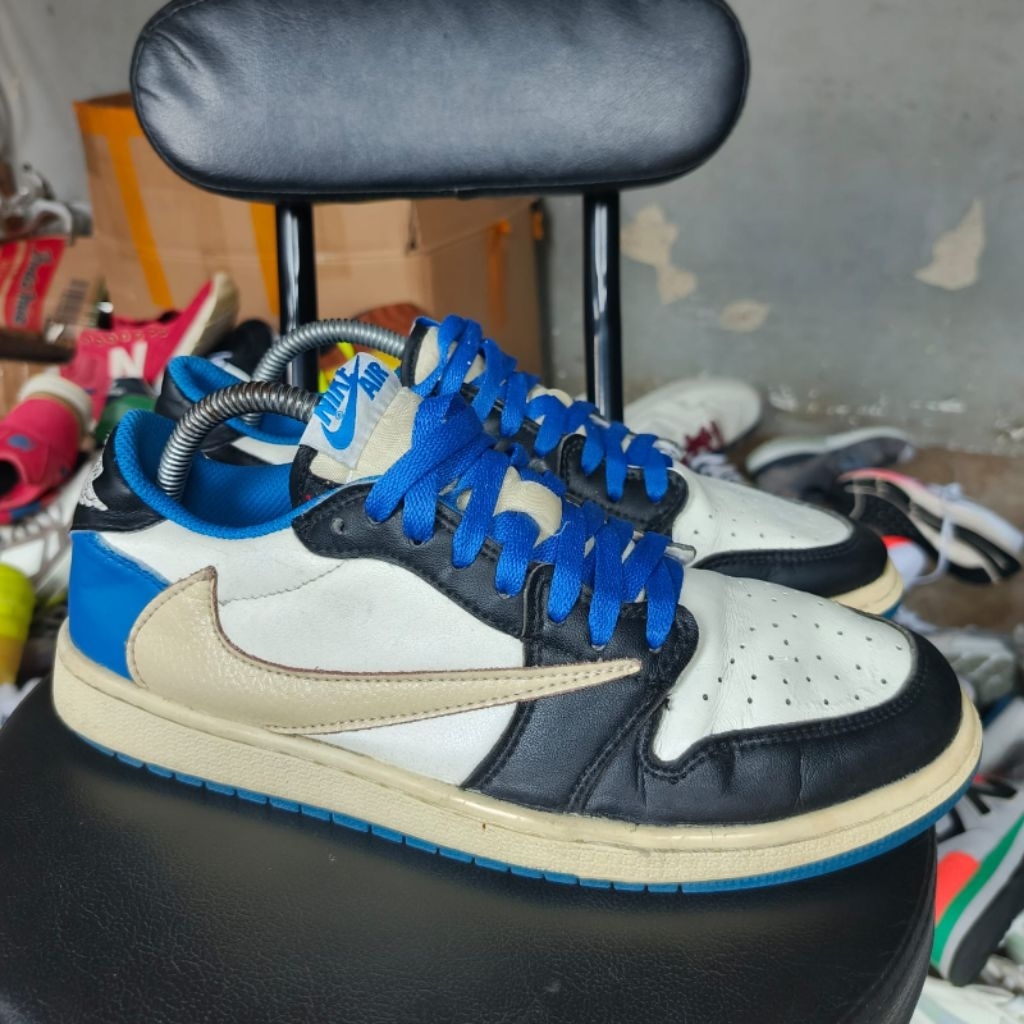 NIKE AJ1Low Travis Scout Sepatu Second ORIGINAL Size 42 (26,5)