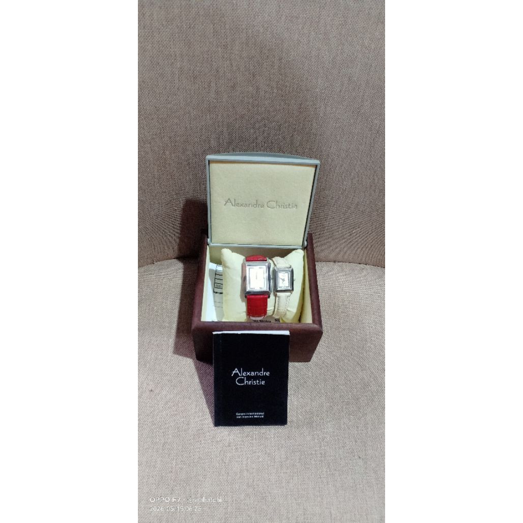 jam tangan couple Alexandre Christy