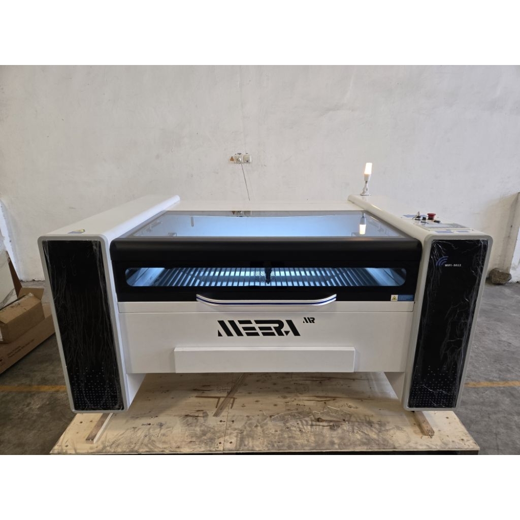 Mesin Laser Akrilik Laser co2 Meera Laser 1390 M7
