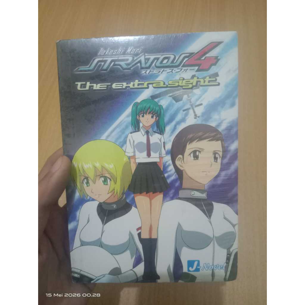 Buku Light Novel Stratos 4 - J Novel Anime