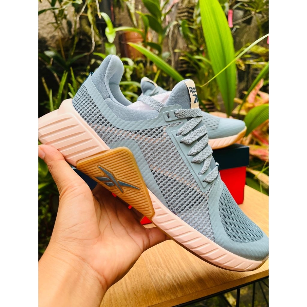 Sepatu Reebok Flip Charge Women Grey/Blue/Clay  Size 37,5 Original