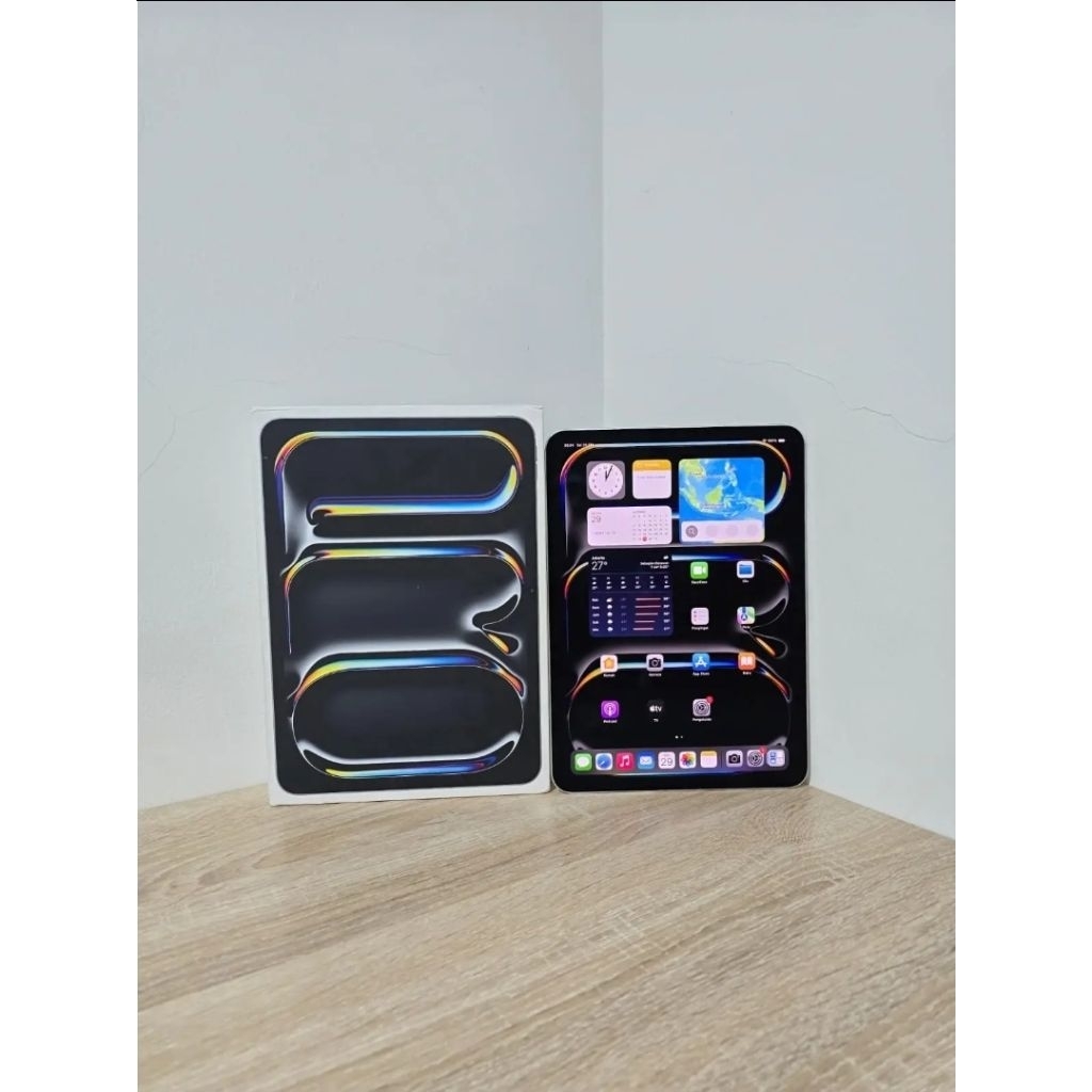 iPad Pro M4 11 256GB Wifi Cellular 5G Resmi iBox Cell Fullset Like New 11" 256 GB Apple
