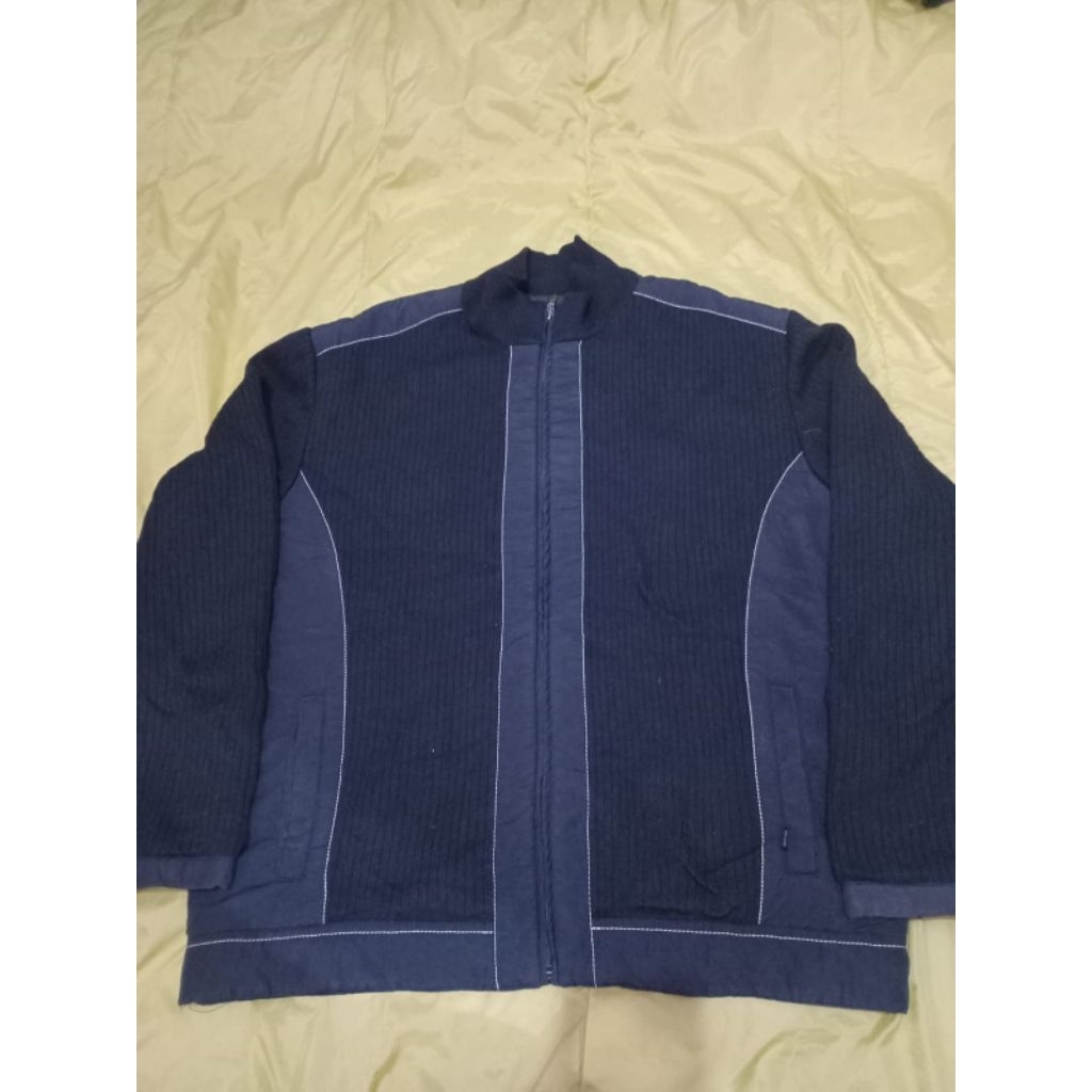 JACKET PUFFER HITAM COWOK