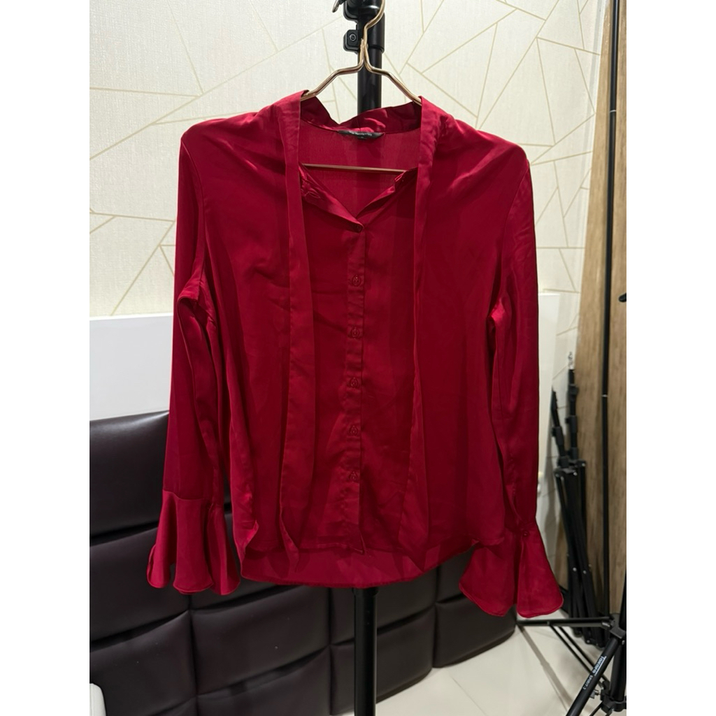 Preloved Blouse Wanita The Executive Merah