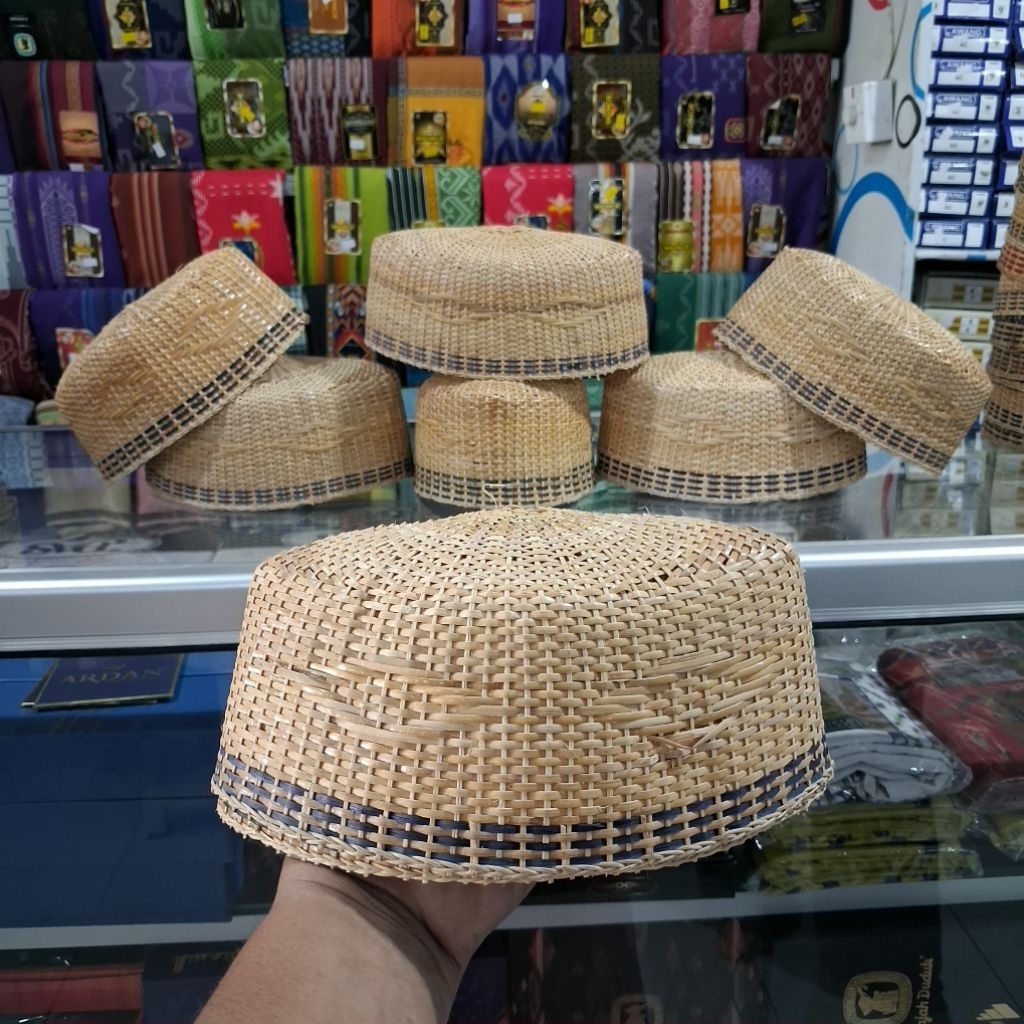 Peci Rotan Premium Songkok Rotan Unik Kopyah Rotan Antik  Busana Muslim Murah