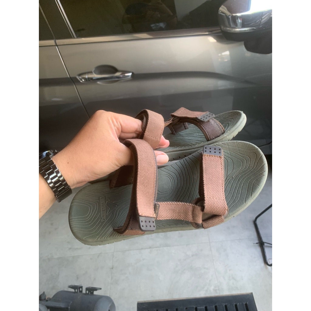 Sepatu sandal eiger original outdoor size 42