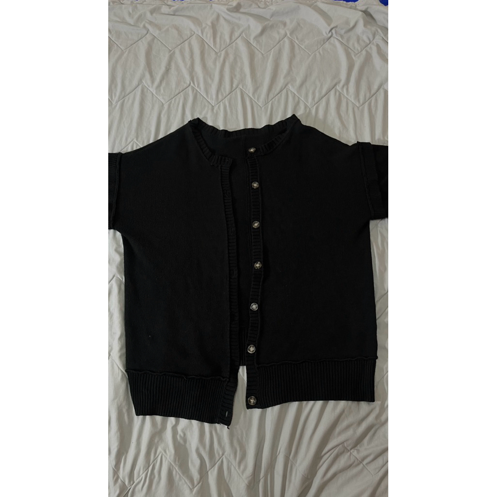 Cardigan hitam panjang