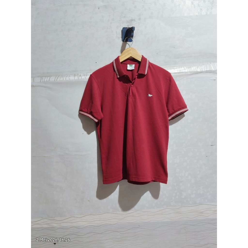 kaos walrus pria merah maroon