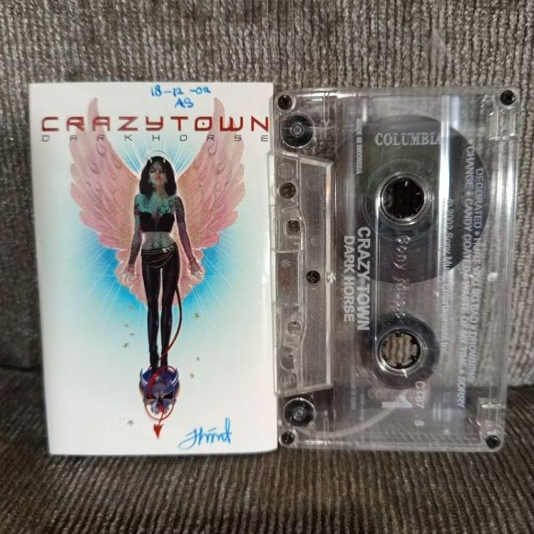 kaset crazy town - crazy town band