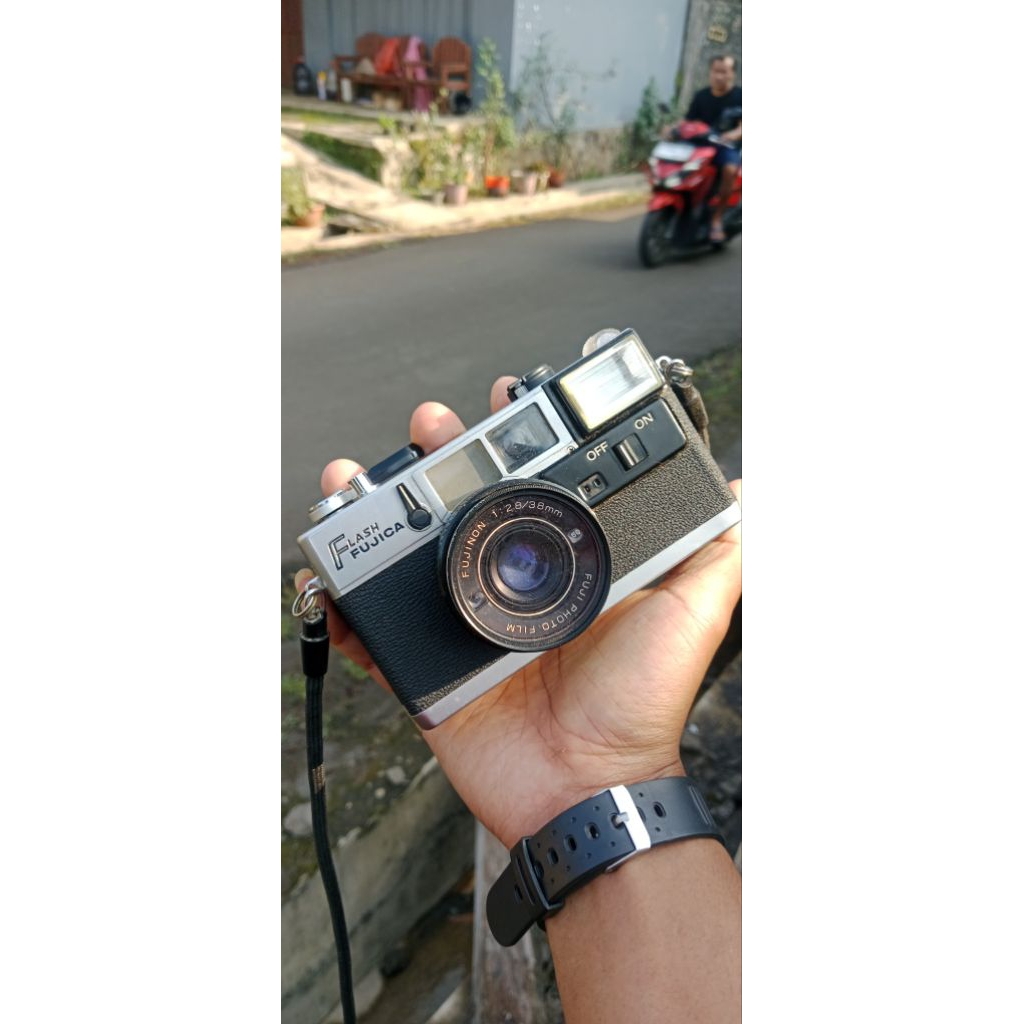flash fujica