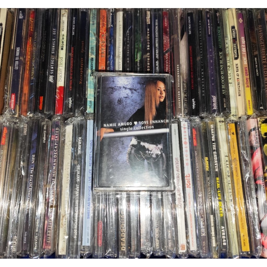 Kaset Namie Amuro - Love Enhanced Single Collection (Compilation)