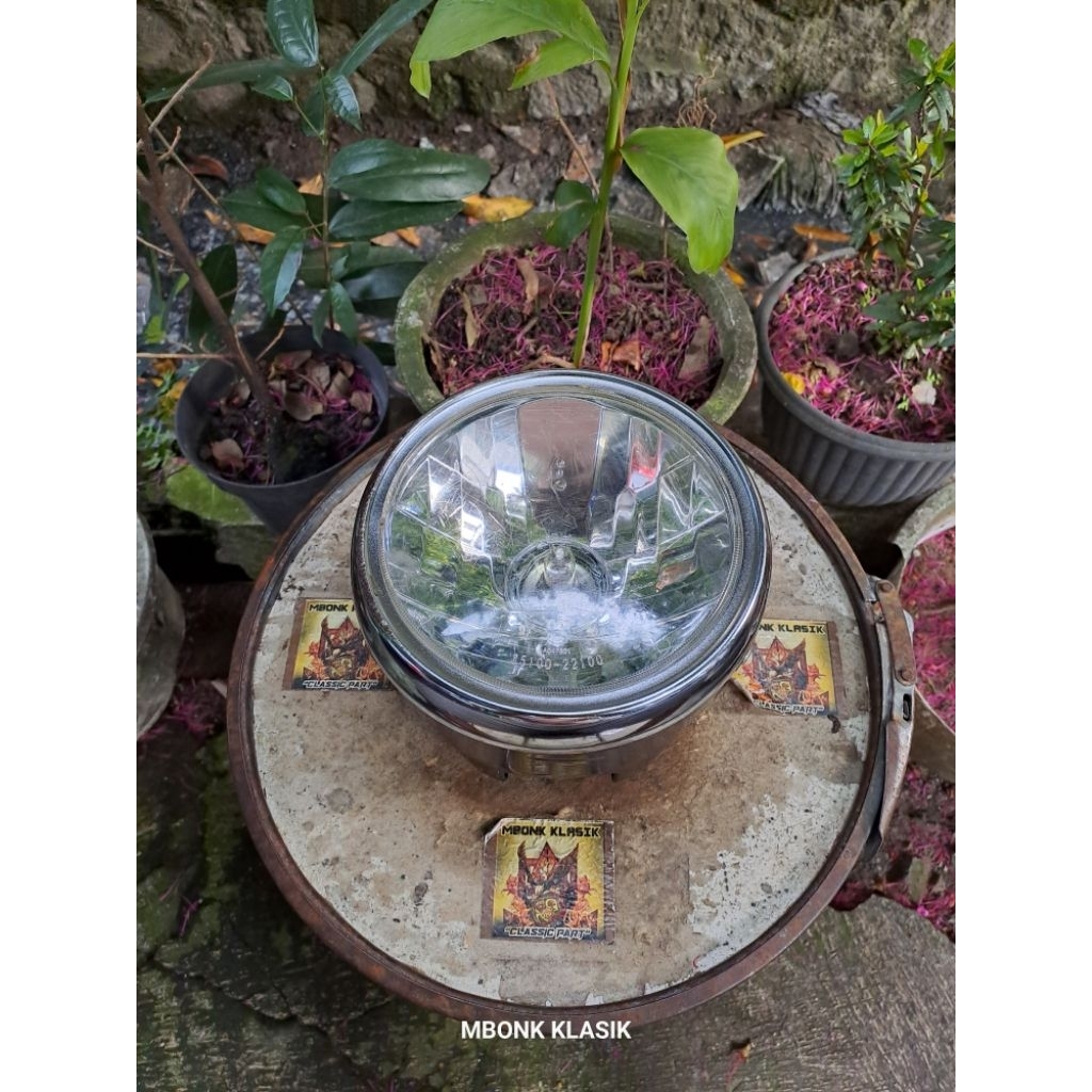 lampu depan suzuki thunder 125 ORIGINAL reflektor thunder 125 headlamp thunder 125 lampu suzuki thun