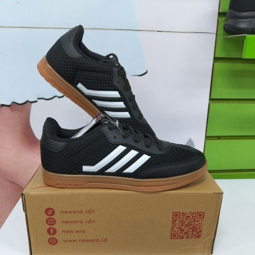 Sepatu Pro Lexus by New Era (Rumba)
