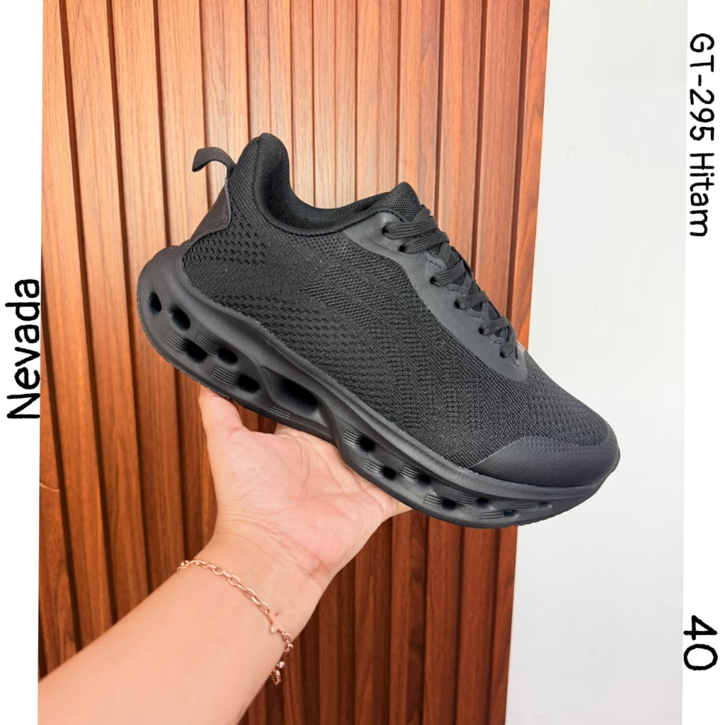 Sepatu pria dewasa sol tebal 295-GT