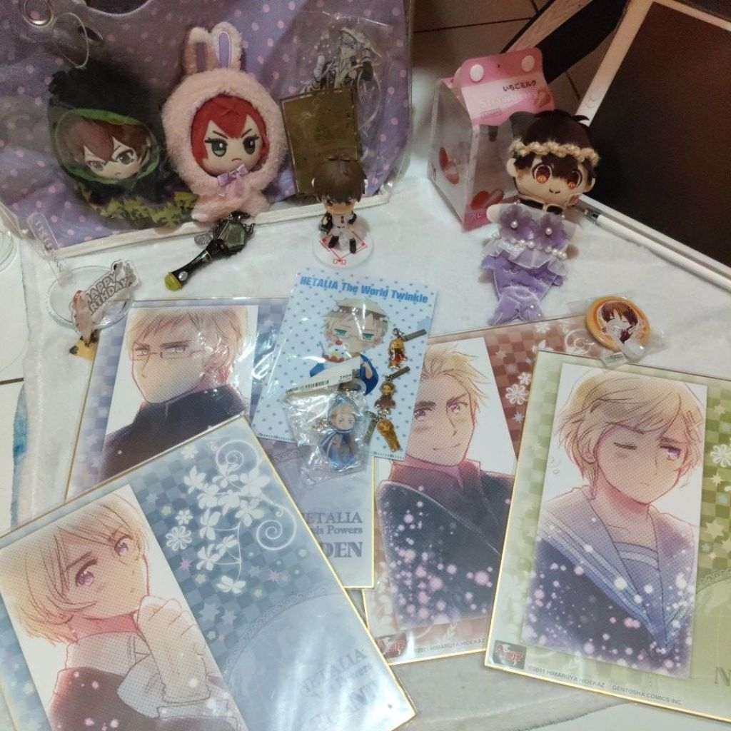 [official] hetalia merch keychain pin plush keychain