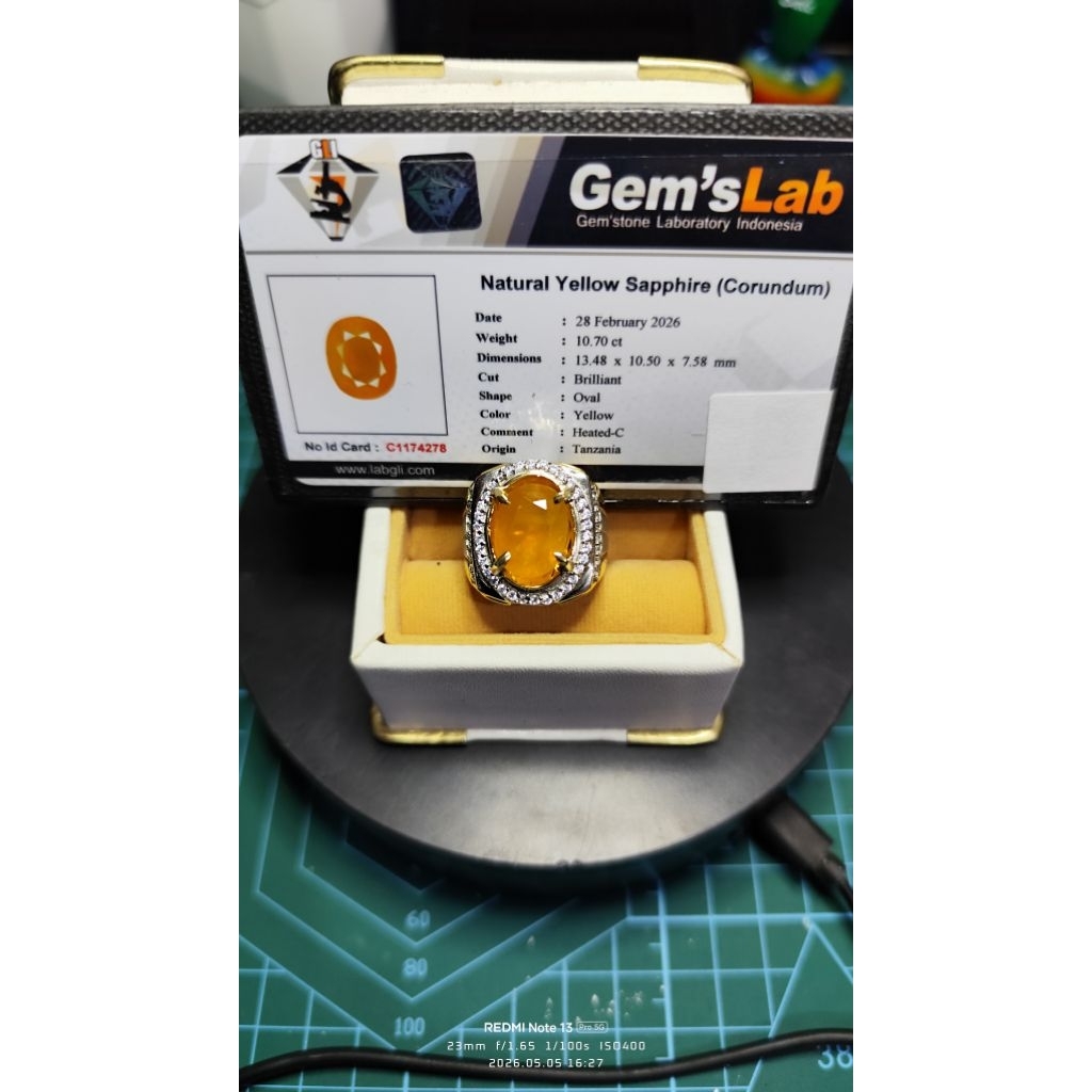 Natural Yellow Sapphire (corundum), memo GLI
