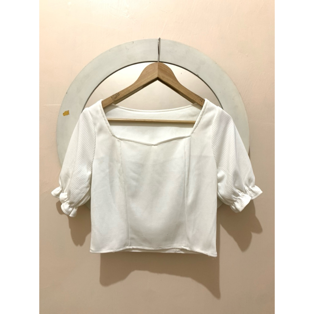 preloved atasan cantik
