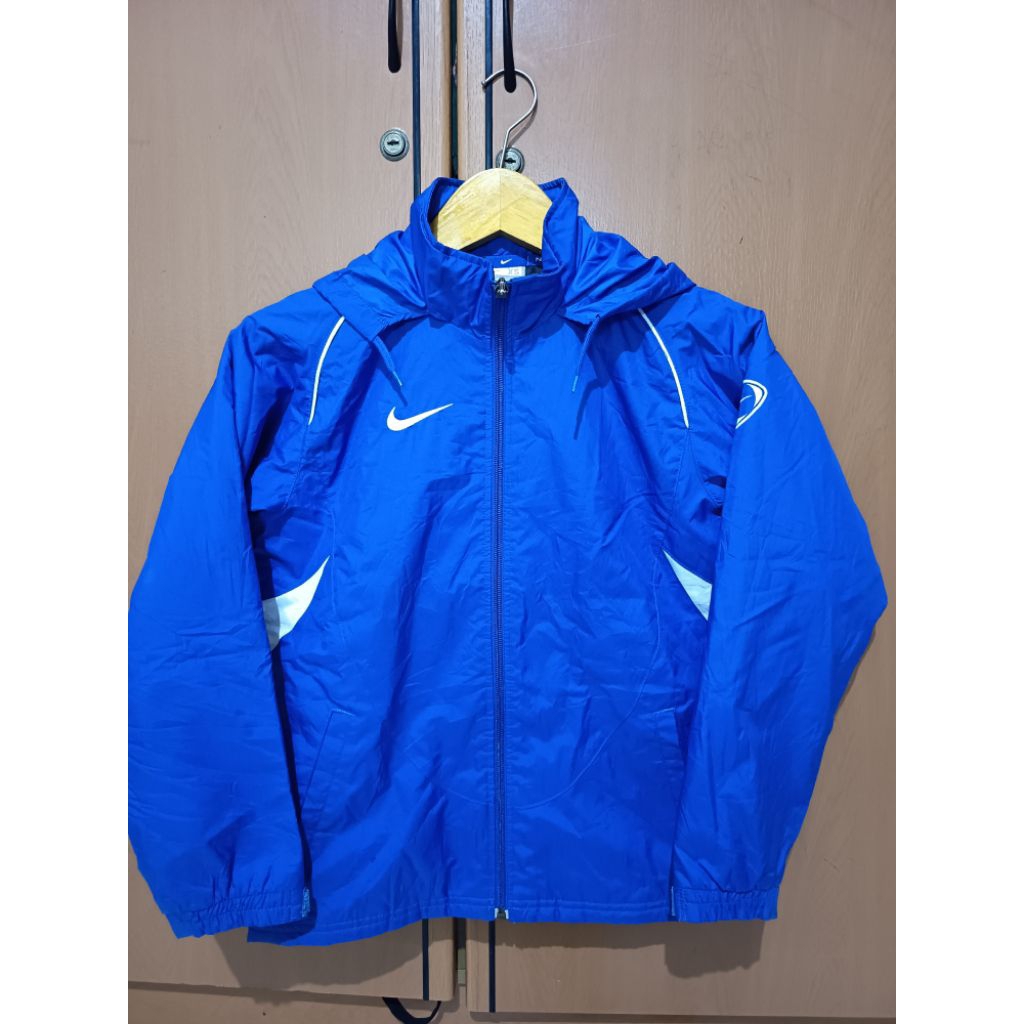 JAKET PUFFER OUTDOOR NIKE