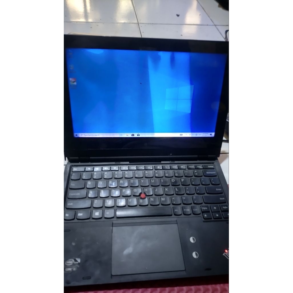 Thinkpad helix gen 3 core i5 minus