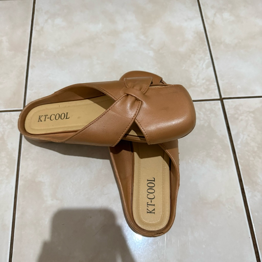 Sandal karet wanita model bustong korea elegan