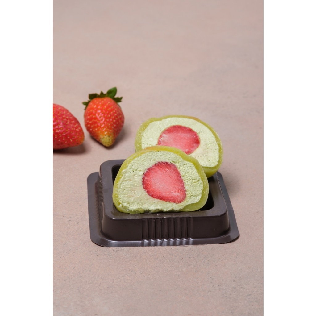 Daifuku Matcha Strawberry by Kizoku